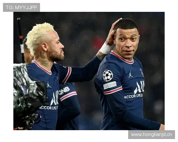 迪马利亚技术特点解析：盘带突破犀利，传球视野开阔，边路进攻表现稳健